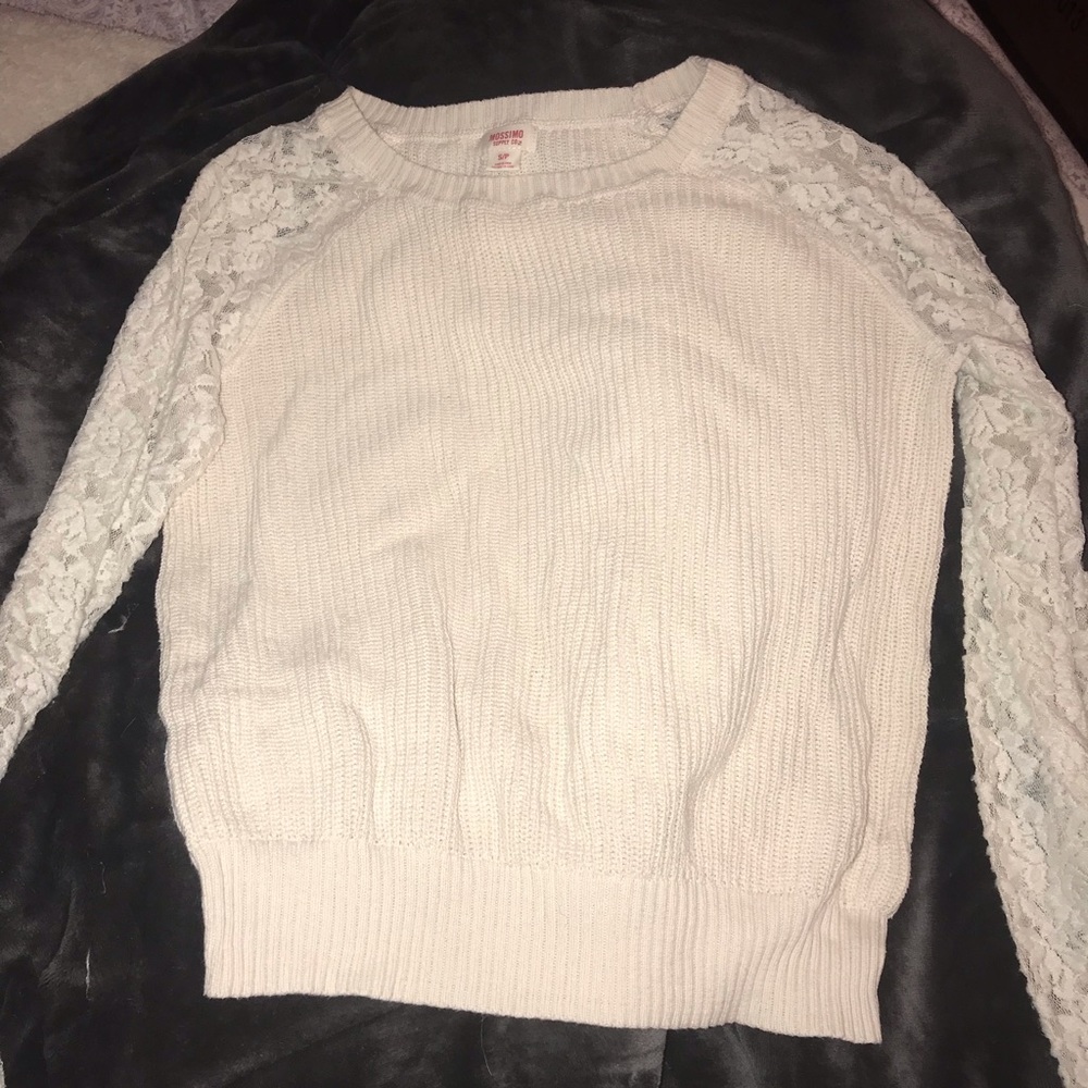 White MOSSIMO sweater size S/P